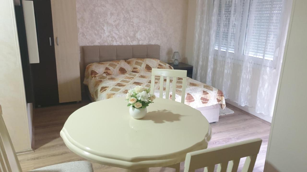 Apartments Kamenjar Novi Sad Extérieur photo